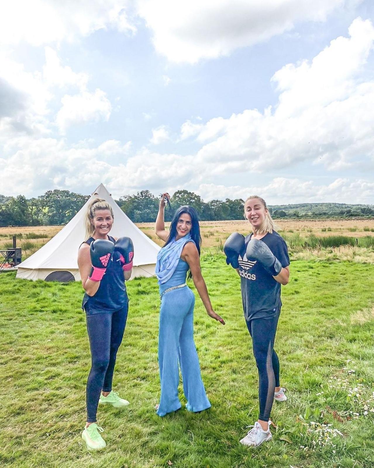 Отель Oastbrook Glamping Bodiam Экстерьер фото